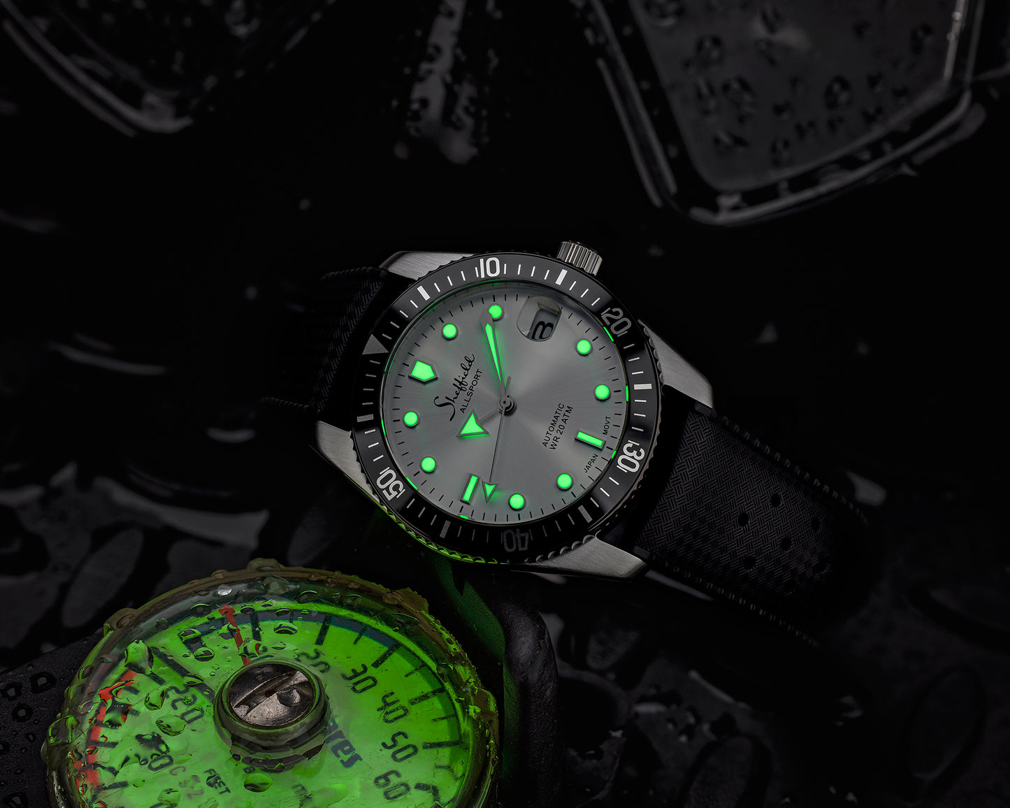 1A 38mm Silver Dial