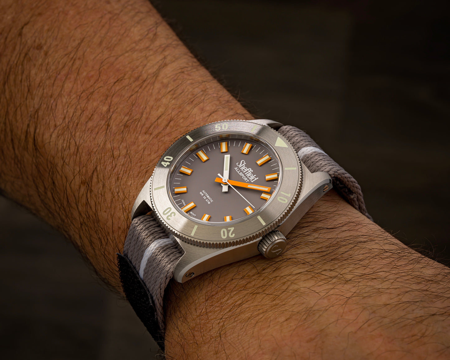 Deep Gray 300
