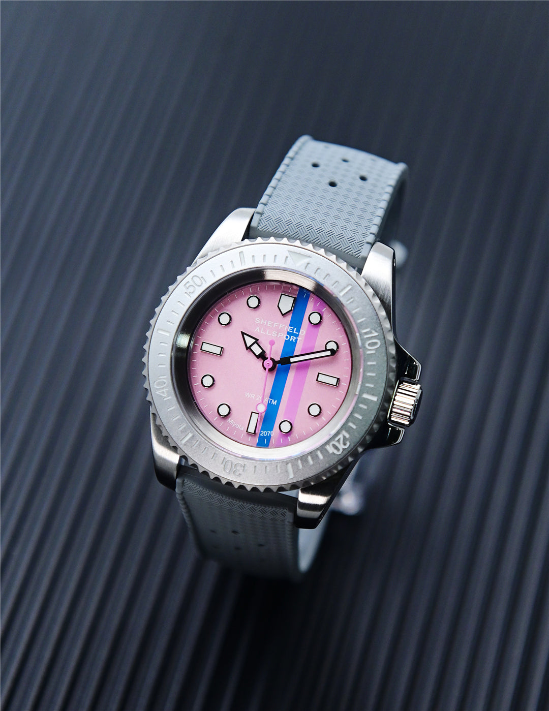 GT Pink