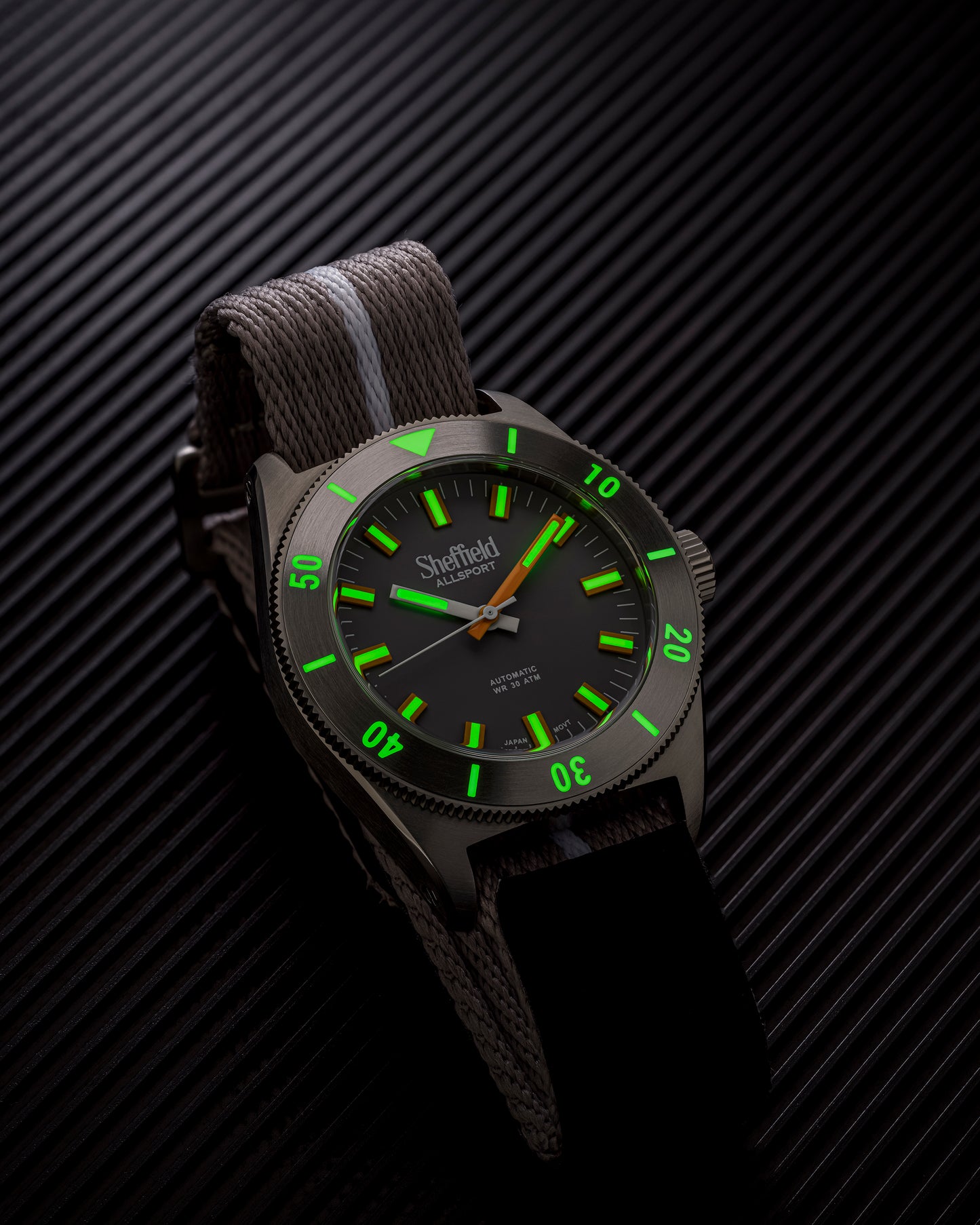 Deep Gray 300